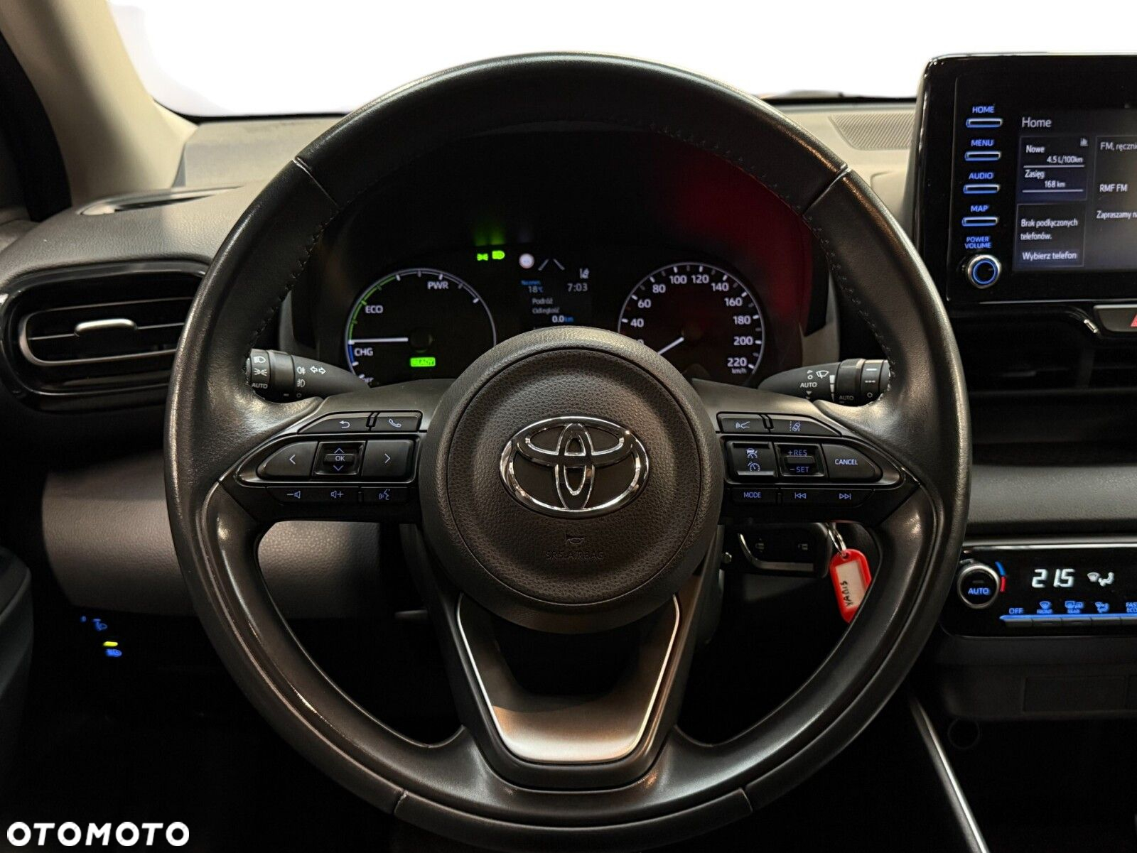 Toyota Yaris - 24