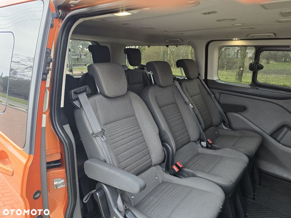 Ford Tourneo Custom 2.0 TDCi L2 Titanium SelectShift - 18