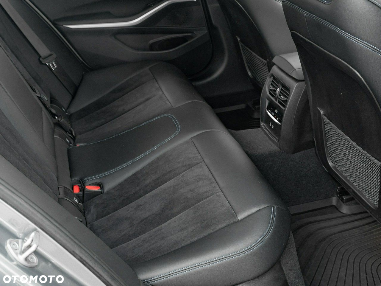 BMW Seria 3 320d xDrive M Sport sport - 29