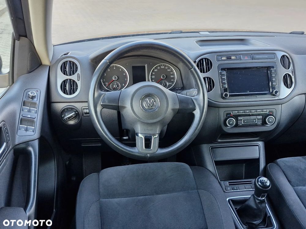 Volkswagen Tiguan 1.4 TSI BlueMotion Technology Exclusive - 21