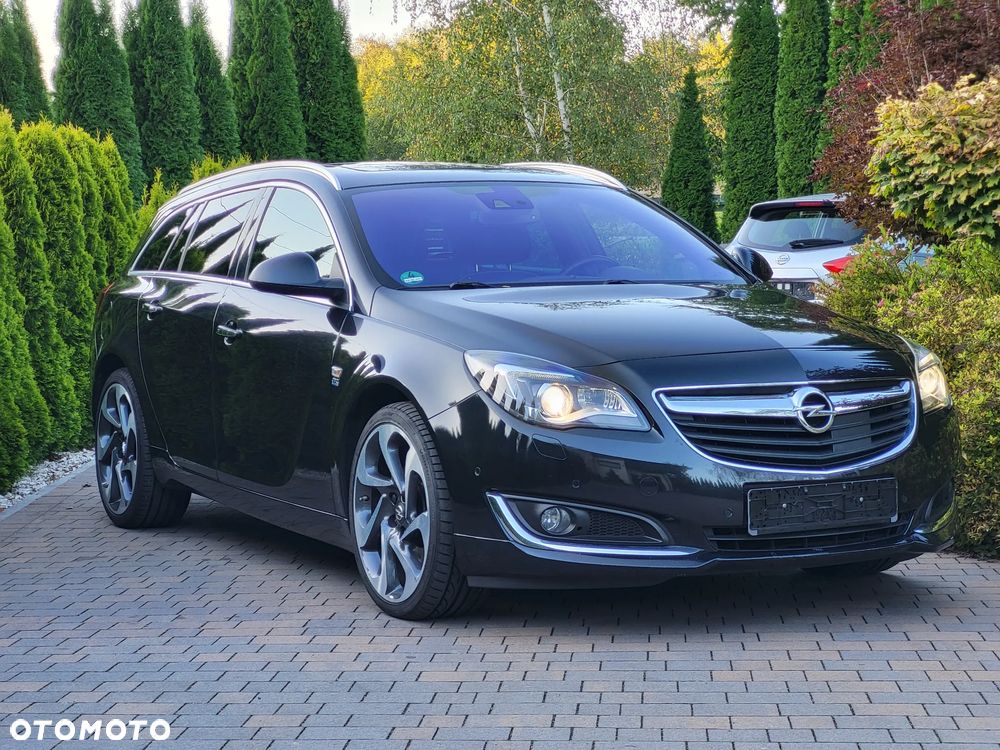 Opel Insignia 2.0 SIDI Turbo 4x4 Sport - 2