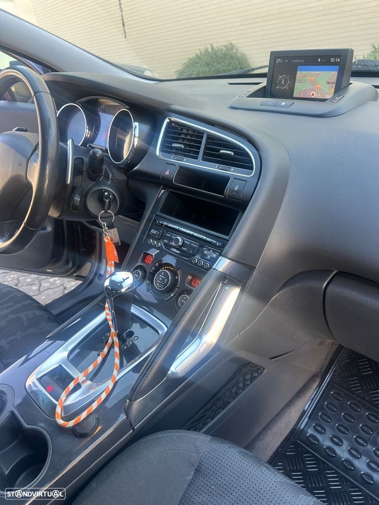 Peugeot 3008 e-HDi 115 ETG6 Stop&Start Active - 8