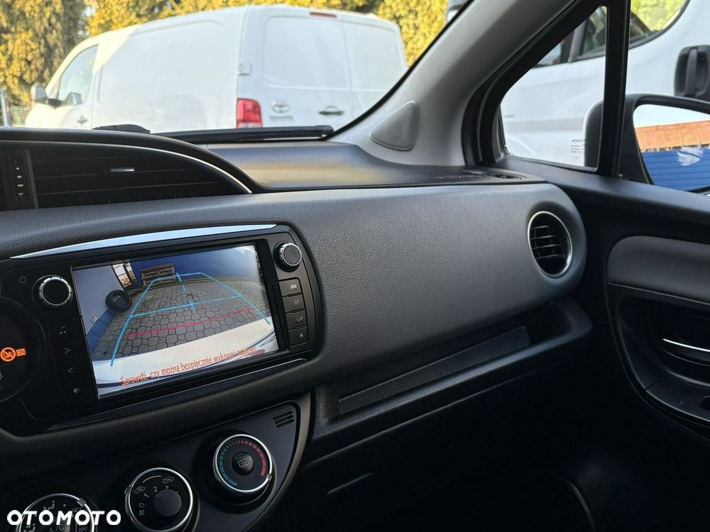 Toyota Yaris - 13