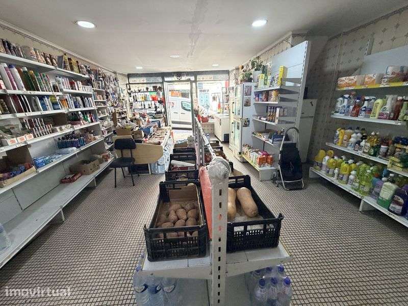 Minimercado e frutaria - Grande imagem: 2/6