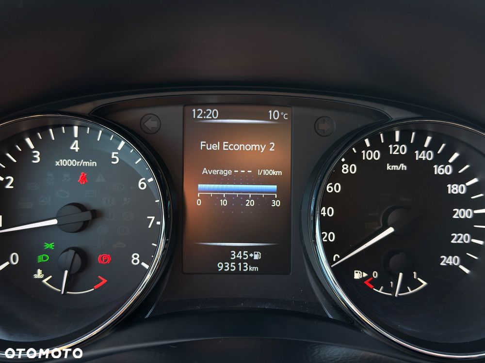 Nissan Qashqai 1.2 DIG-T N-Connecta EU6 - 21