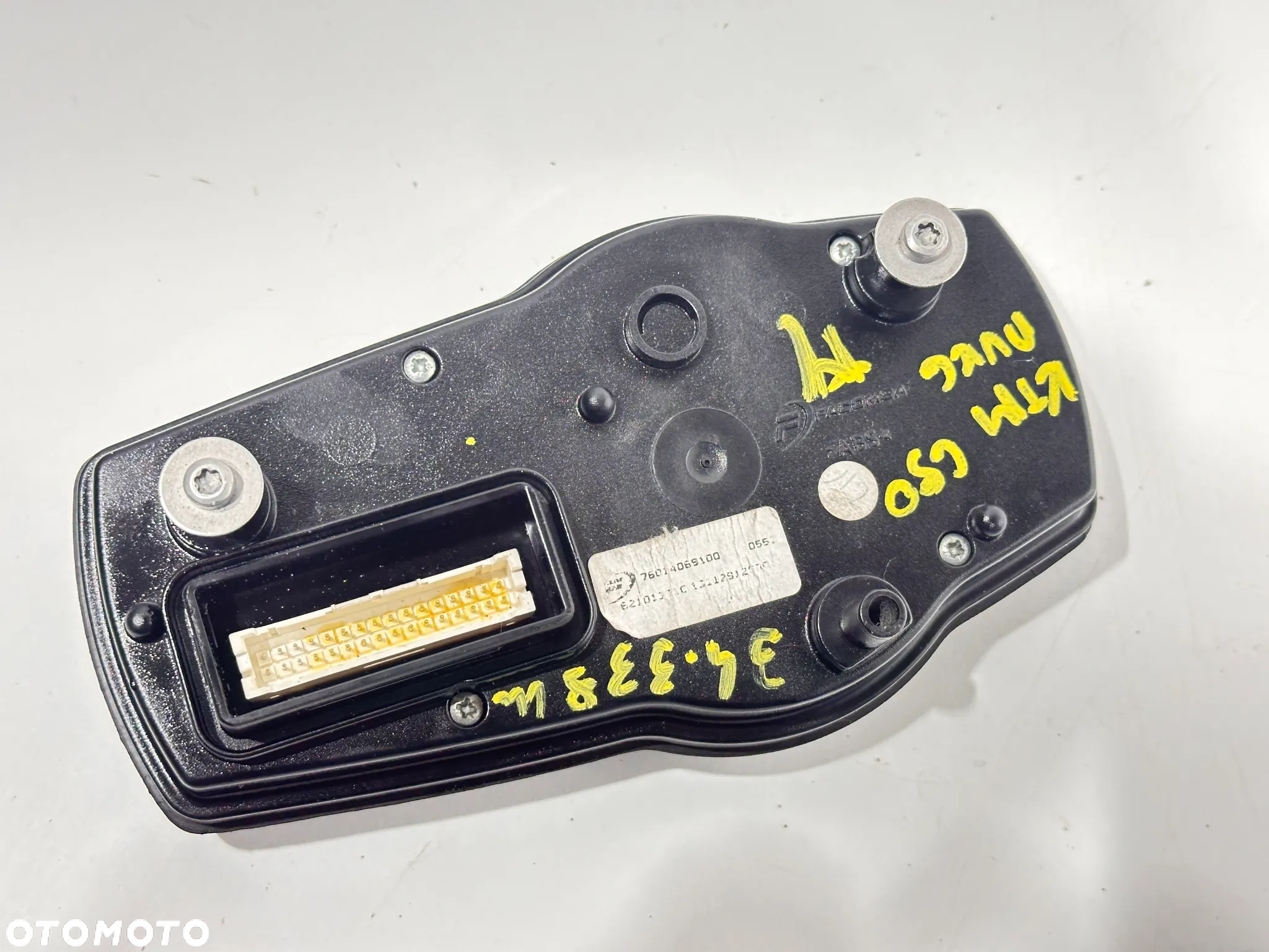 Licznik  KTM Duke 690  12-15R    34.338km - 4