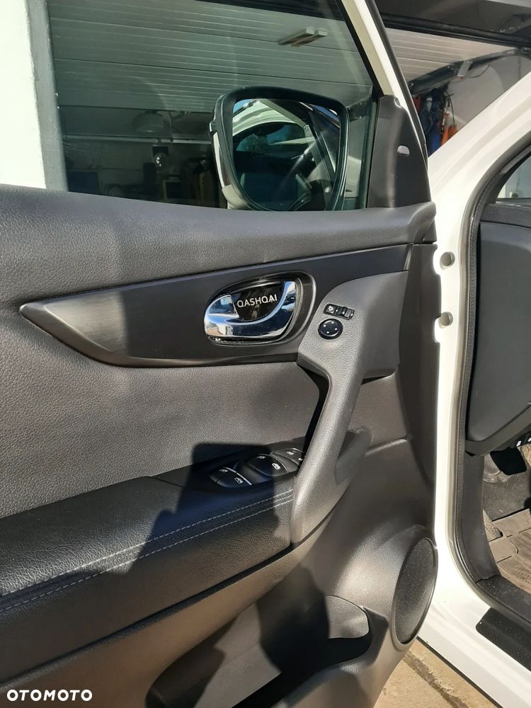 Nissan Qashqai 1.3 DIG-T N-Tec DCT - 15