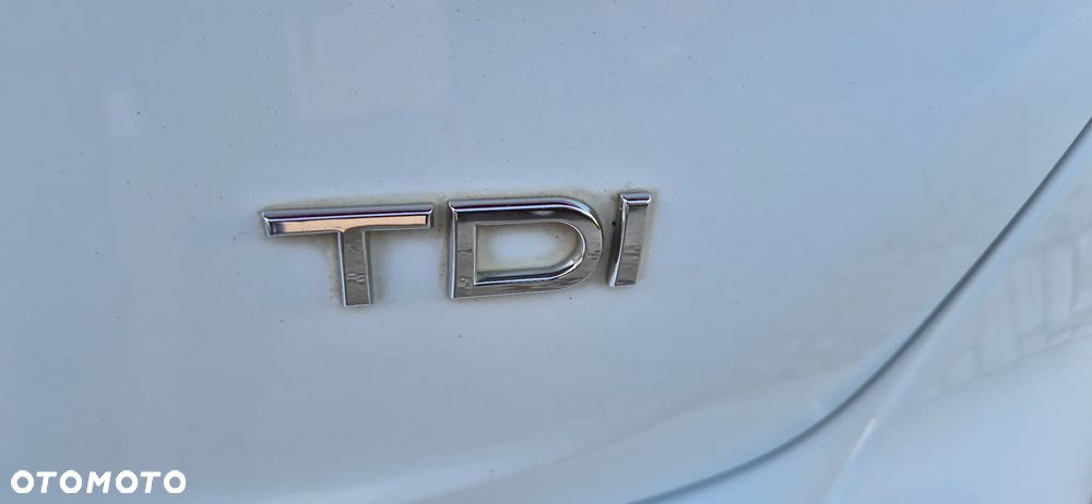 Audi A4 Avant 2.0 TDI - 22