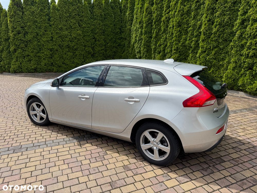 Volvo V40 - 12