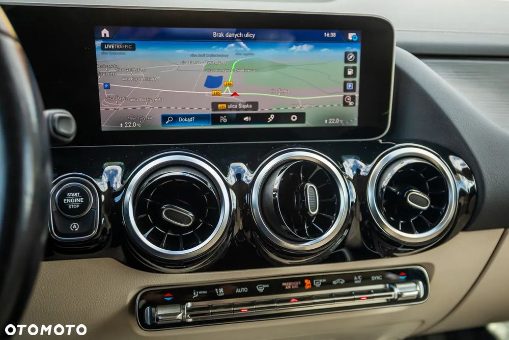 Mercedes-Benz GLA 250 4-Matic - 25