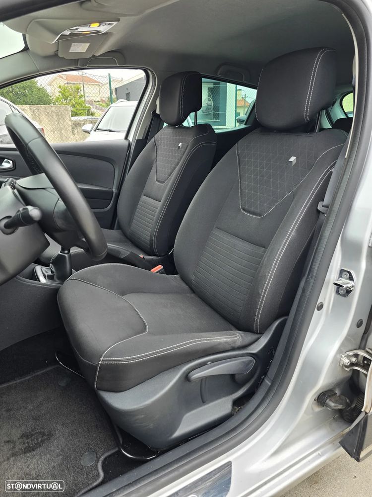 Renault Clio 1.5 dCi Limited - 10