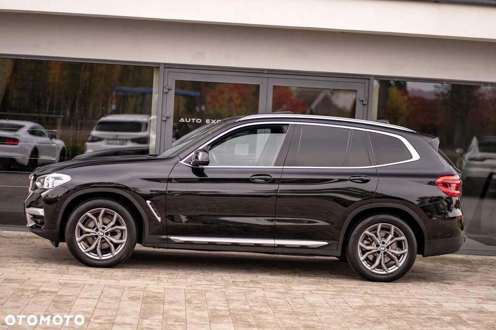 BMW X3 sDrive18d - 17