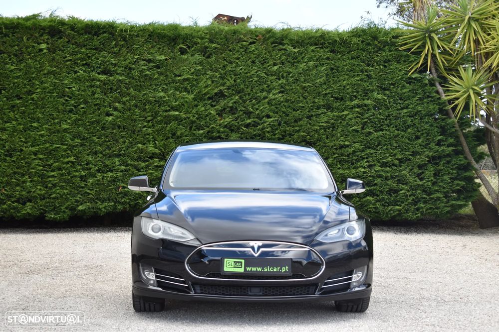 Tesla Model S 85 - 24