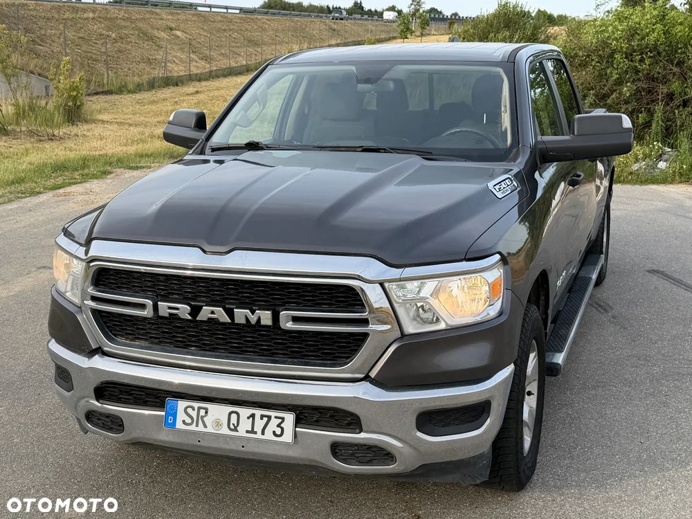 Dodge RAM 5.7 4x4 - 35