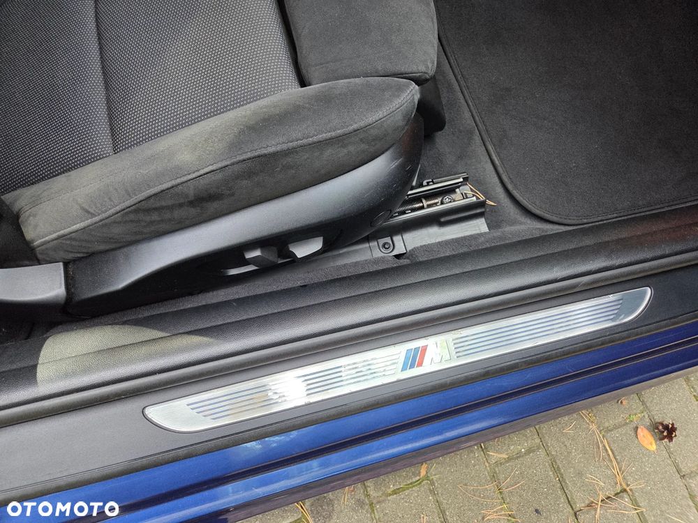 BMW Seria 3 - 33