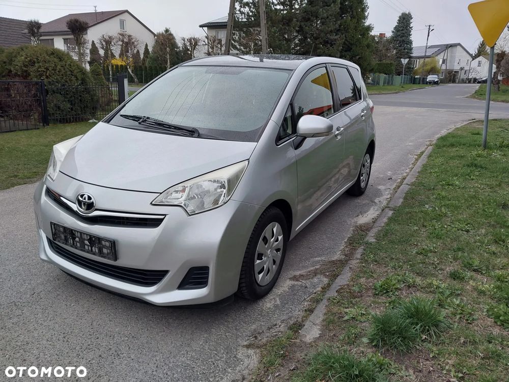 Toyota Verso S 1.4 D-4D - 2