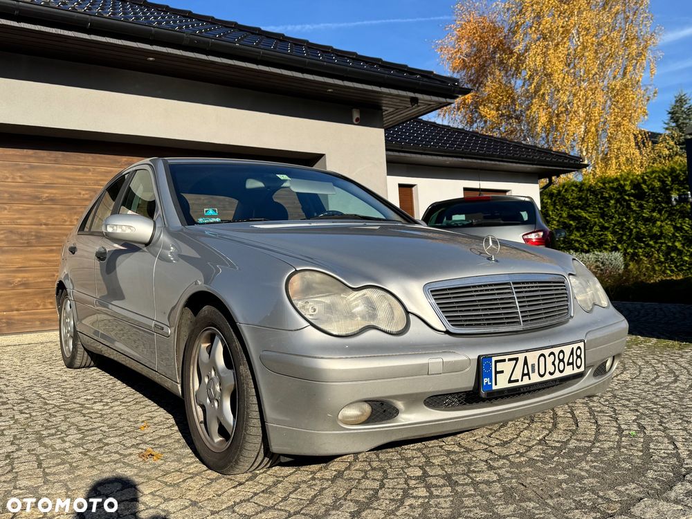 Mercedes-Benz Klasa C - 2