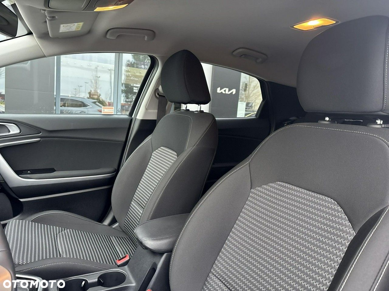 Kia XCeed - 11