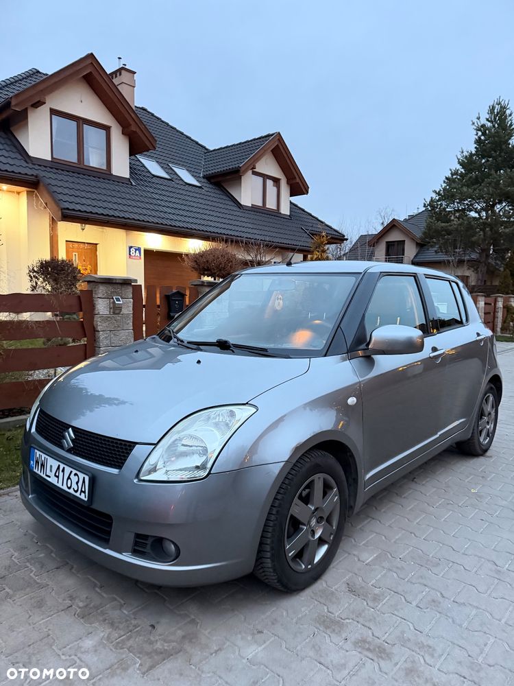 Suzuki Swift - 10