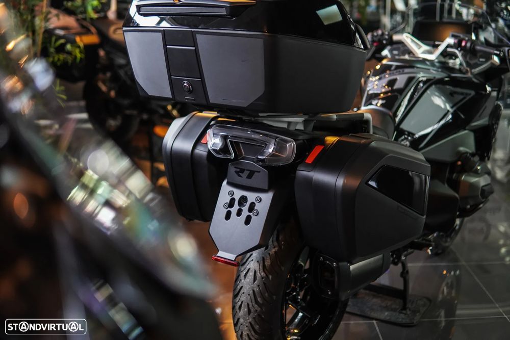 BMW R 1300 RT TRIPLE BLACK AUTOMATICA - 21