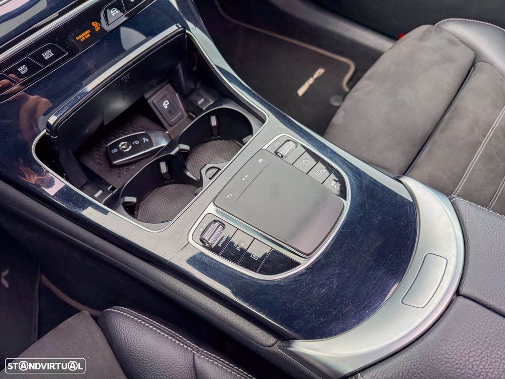 Mercedes-Benz GLC 300 de Coupe 4Matic 9G-TRONIC AMG Line - 24