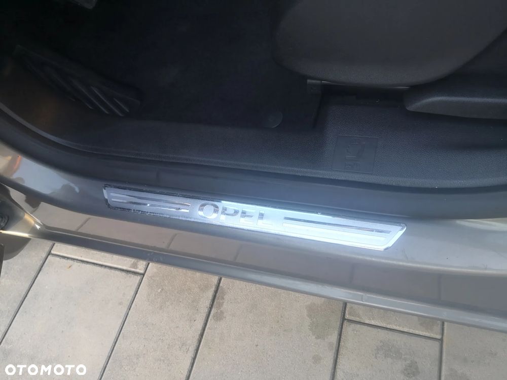 Opel Meriva - 19