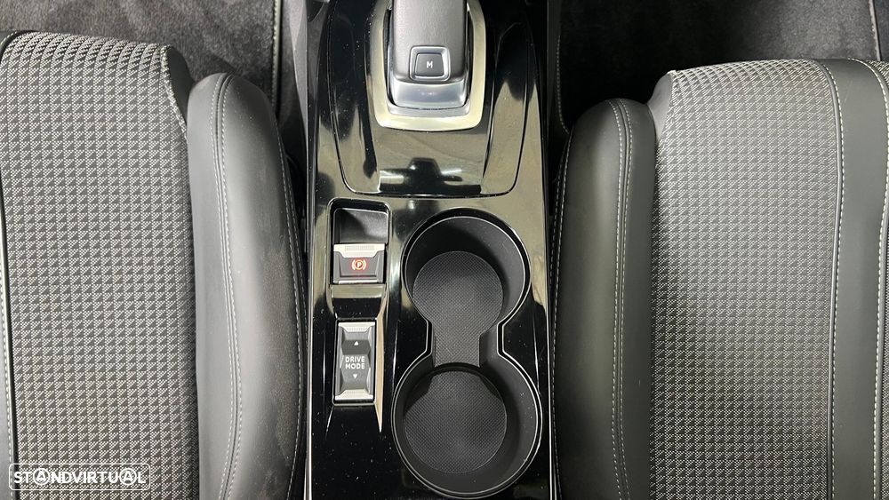 Peugeot 208 1.2 PureTech GT Line EAT8 - 22
