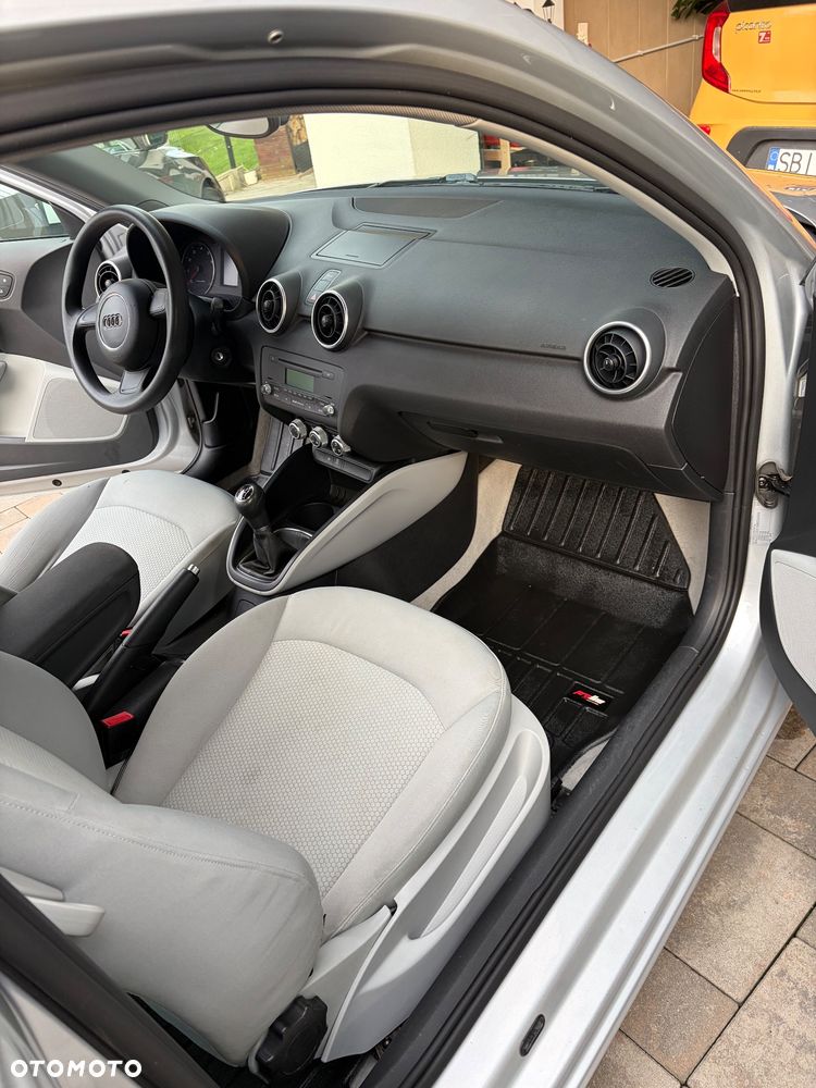 Audi A1 3-drzwiowe 1.4 TFSI Attraction - 7