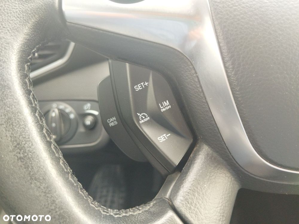 Ford Kuga 2.0 TDCi 4WD Titanium - 22