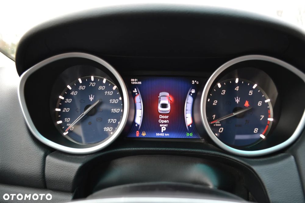 Maserati Ghibli Automatik - 32