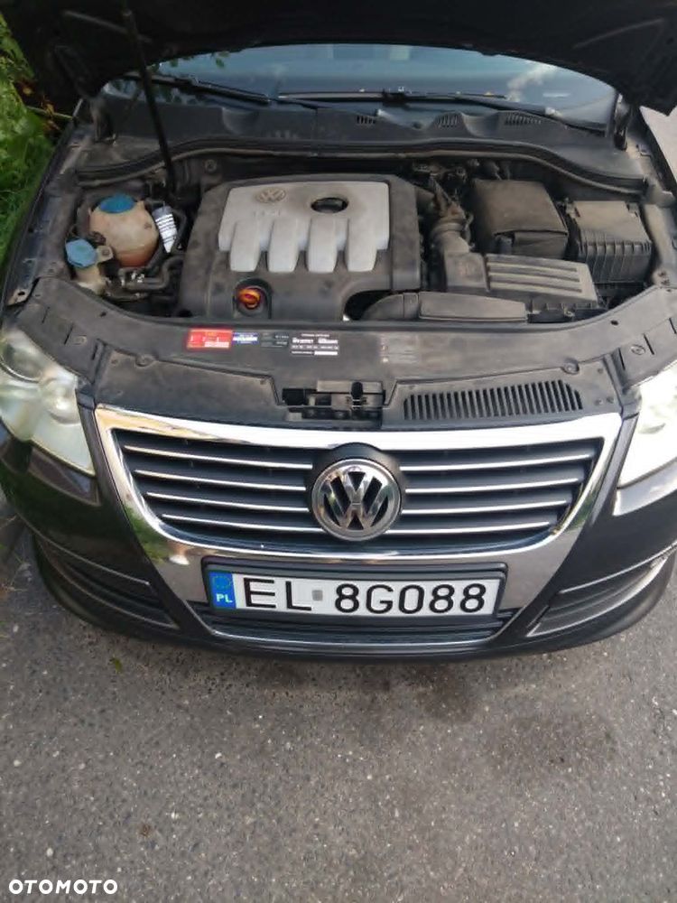 Volkswagen Passat 2.0 TDI Comfortline - 3