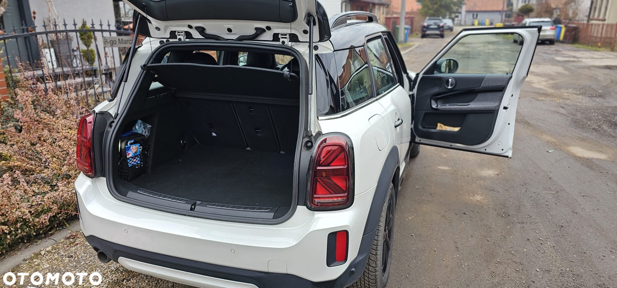 MINI Countryman Cooper ALL4 Shadow Edition - 8