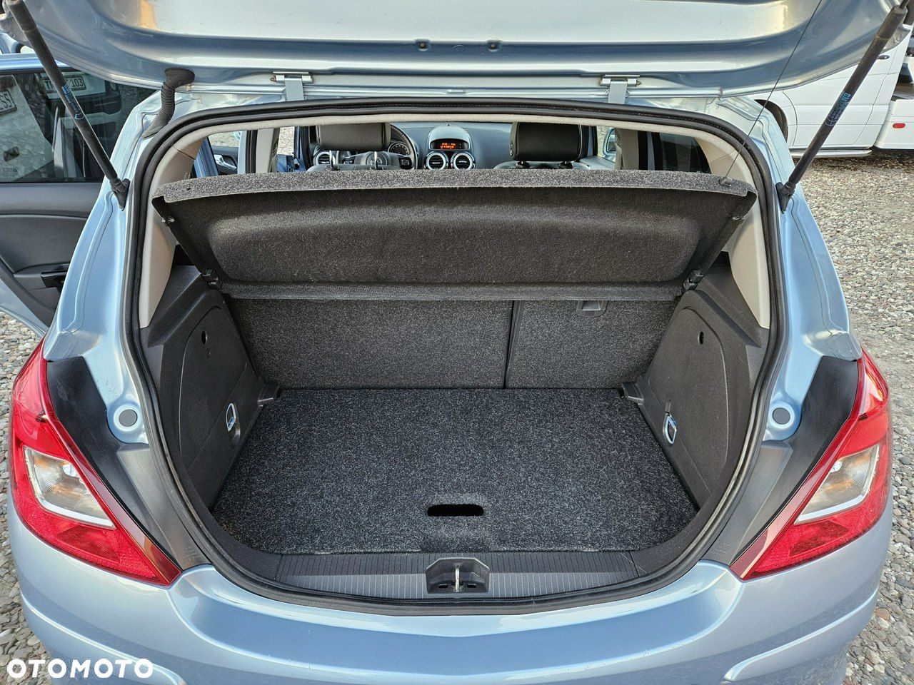 Opel Corsa - 19