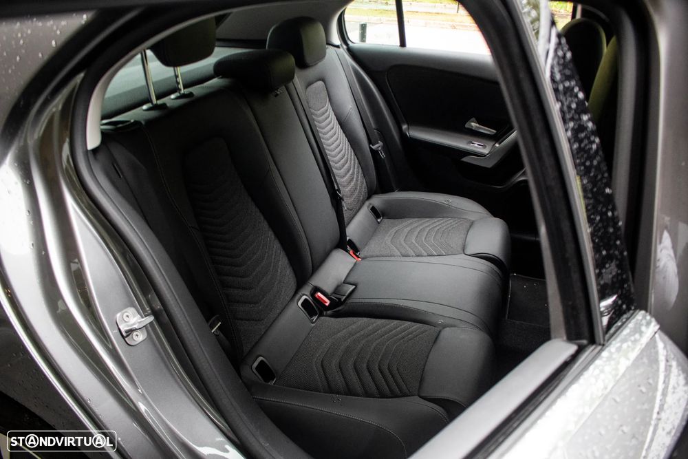 Mercedes-Benz A 250 e Style Plus - 31