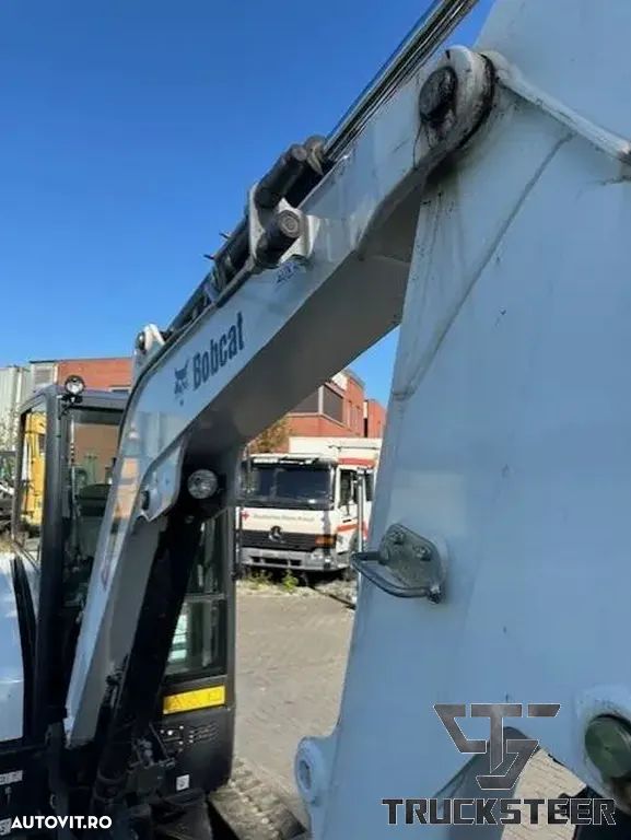 Bobcat E35z - 12