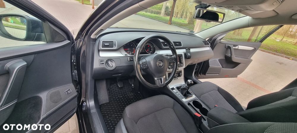 Volkswagen Passat 2.0 BlueTDI SCR Business Edition - 15