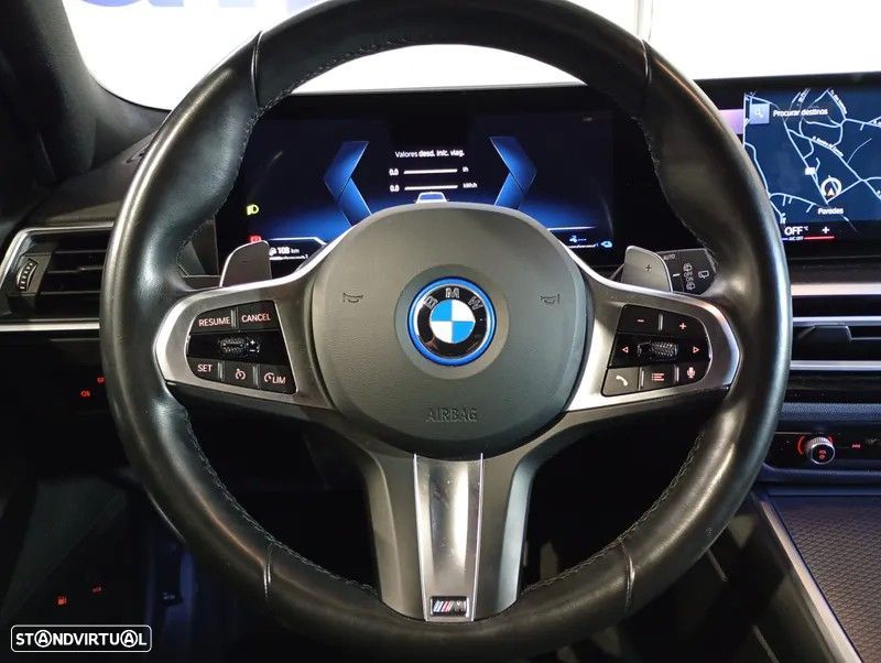 BMW 320 e Pack Desportivo M Auto - 24