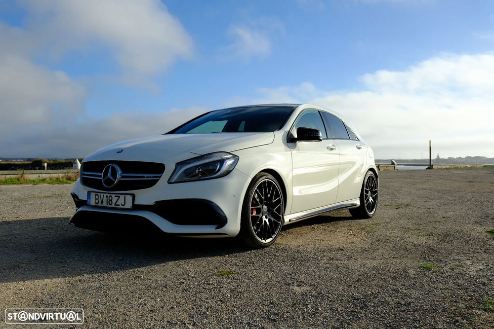 Mercedes-Benz A 45 AMG 4Matic Speedshift 7G-DCT - 1