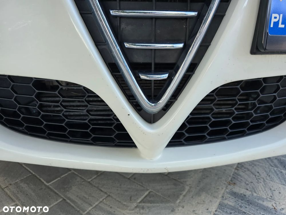 Alfa Romeo Giulietta 1.4 TB 16V Multiair - 10