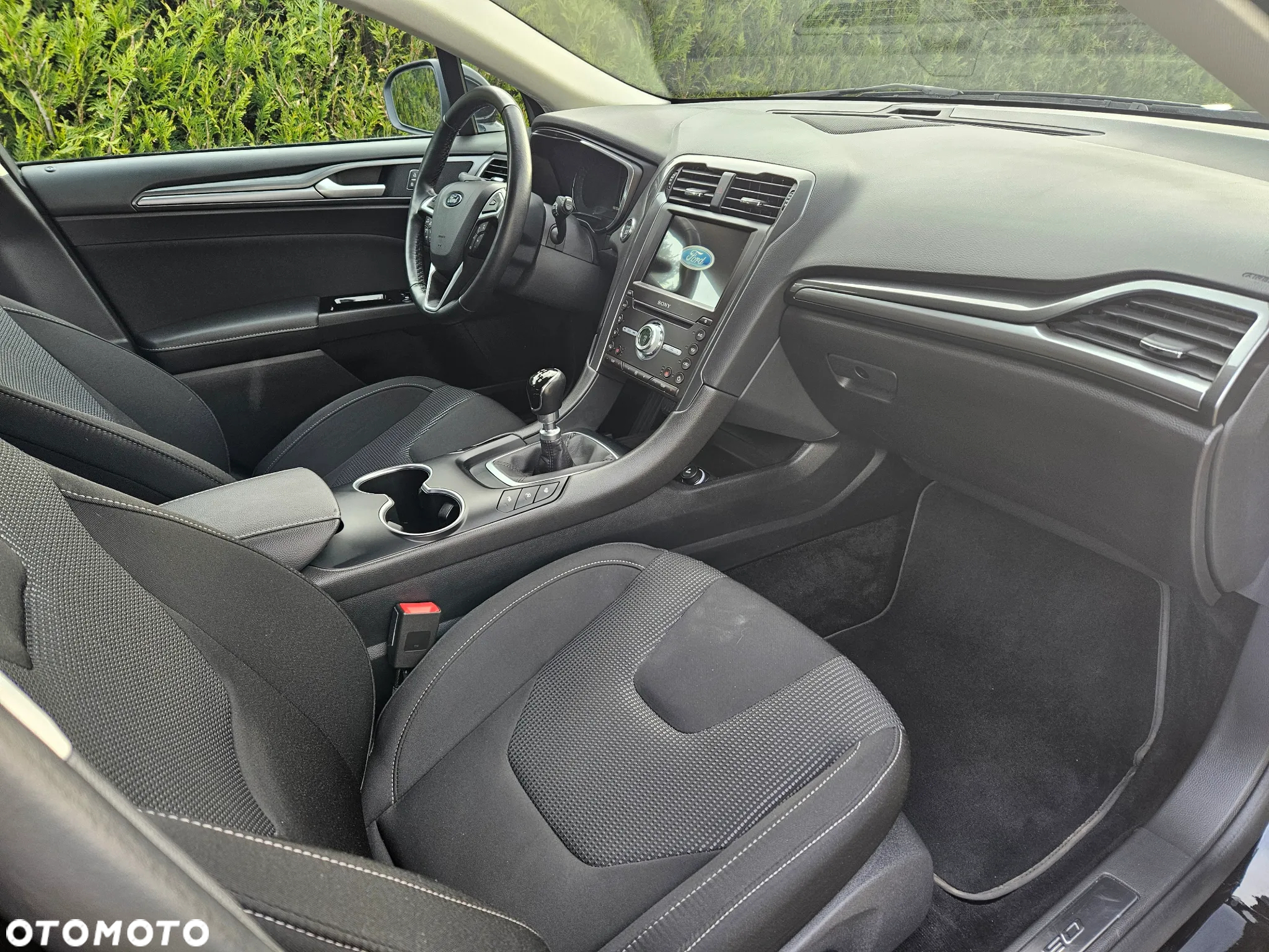Ford Mondeo - 24