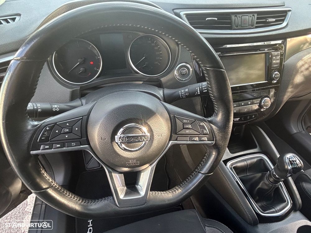 Nissan Qashqai 1.5 dCi Tekna Premium - 23