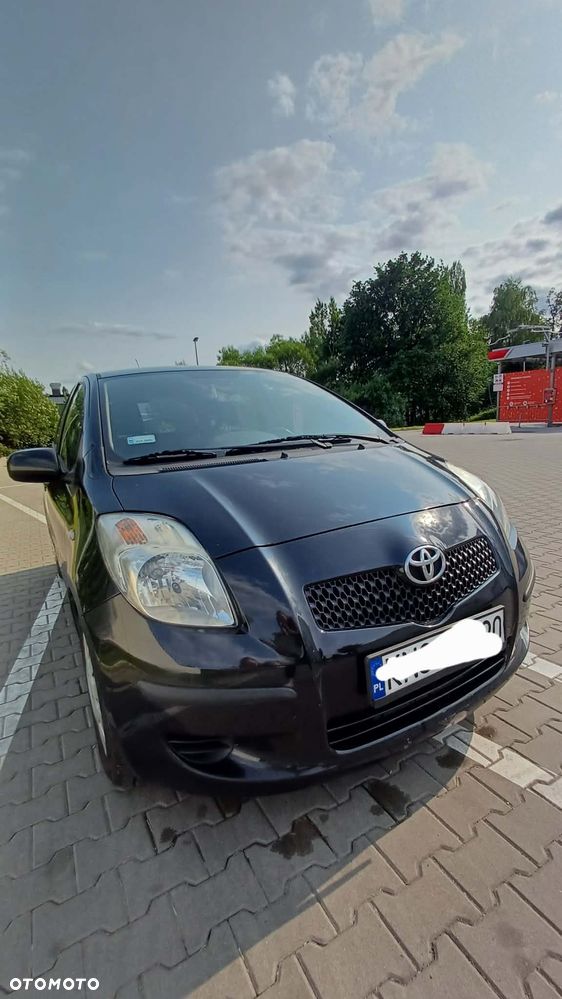 Toyota Yaris 1.3 Luna - 2