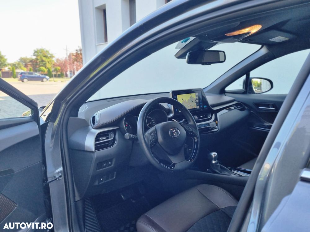 Toyota C-HR Lounge - 15