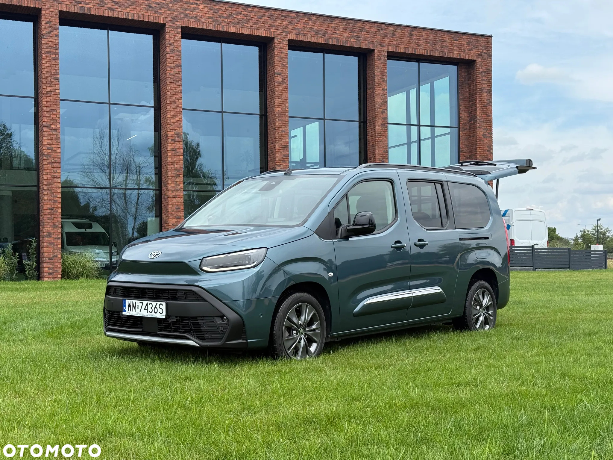 Toyota Proace City Verso 1.5 D-4D VIP - 8