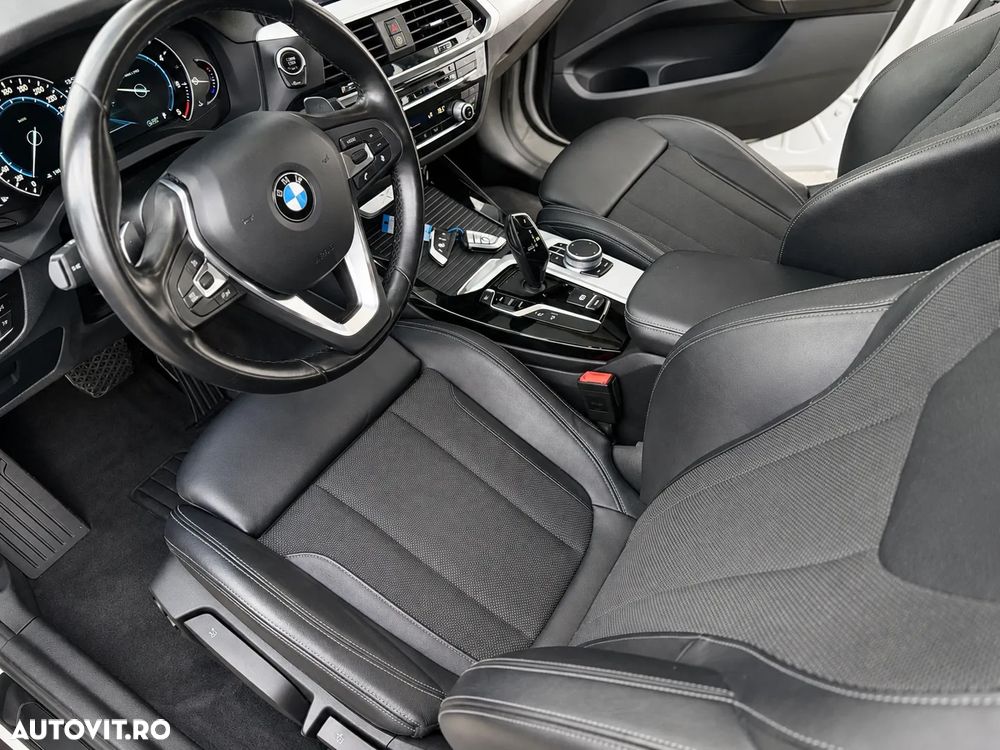 BMW X3 xDrive20d AT xLine - 4