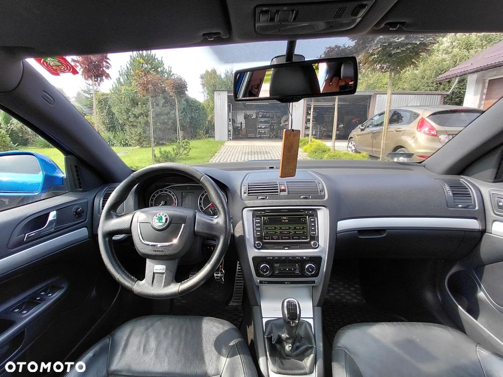 Skoda Octavia 2.0 TDI DPF RS - 13