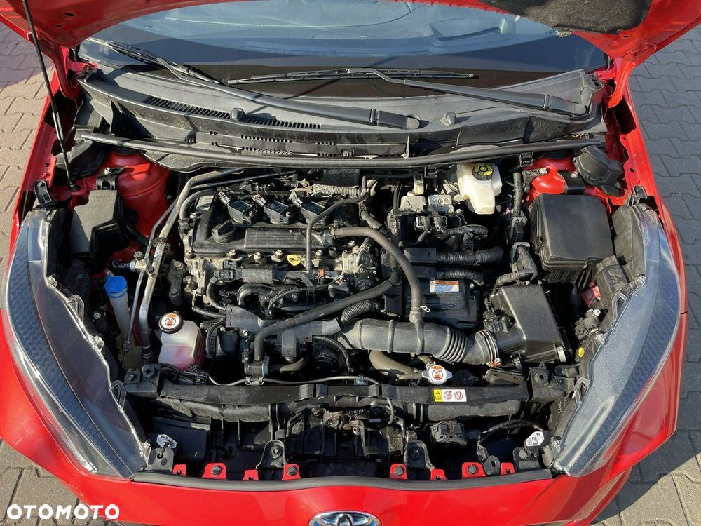 Toyota Yaris Hybrid 1.5 Style - 11