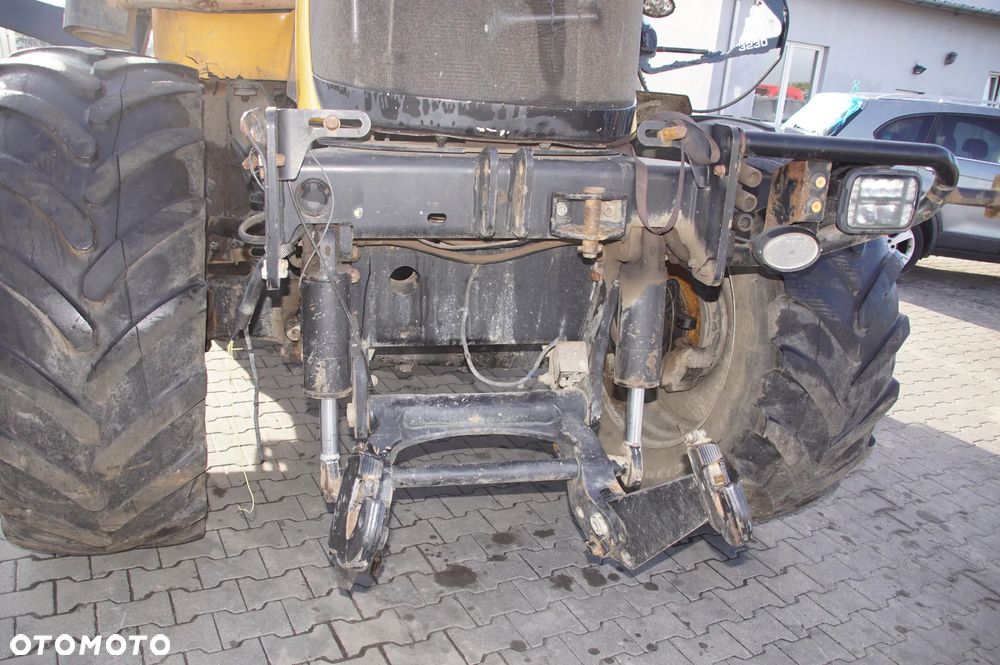 Jcb Fastrac 3230 2012 264km cumins na części masak silnik skrzynia zwolnica most dźwignia przełącznik kabina drzwi maska komputer licznik - 17