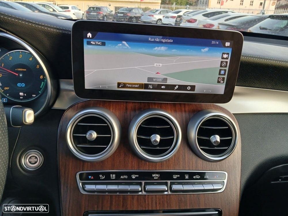 Mercedes-Benz GLC 300 de 4Matic 9G-TRONIC AMG Line - 26