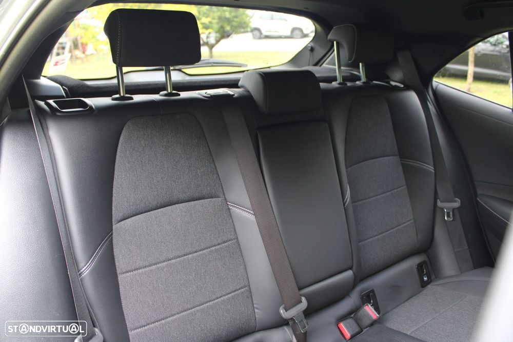 Toyota Corolla 1.8 Hybrid Comfort+P.Sport - 41